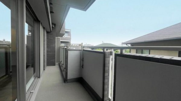 名古屋市瑞穂区春山町、中古マンションのバルコニー画像です
