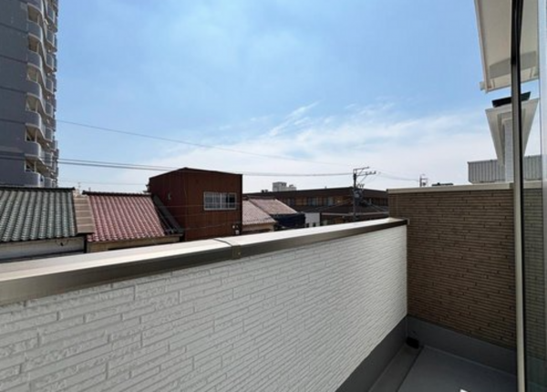 名古屋市瑞穂区雁道町、新築一戸建てのバルコニー画像です
