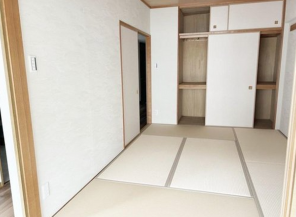 名古屋市千種区、中古マンションの内装画像です