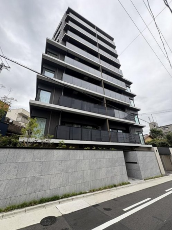 名古屋市千種区山門町、中古マンションの外観画像です