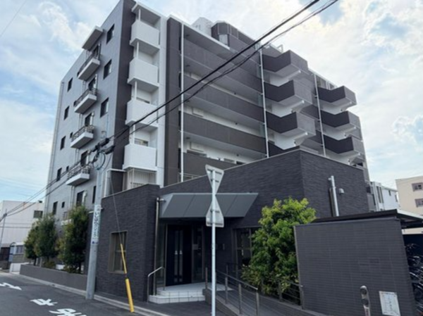 名古屋市瑞穂区大喜町、中古マンションの外観画像です