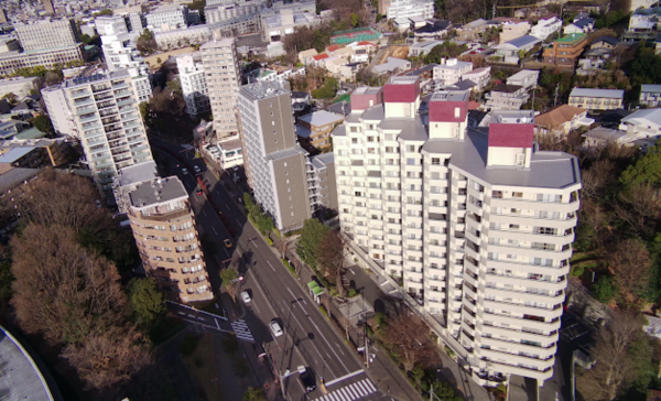 名古屋市昭和区山手通、中古マンションの外観画像です