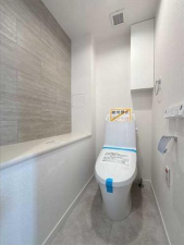 名古屋市天白区八事山、中古マンションのトイレ画像です