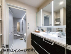 名古屋市千種区日和町、中古マンションの洗面画像です
