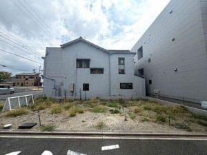 名古屋市瑞穂区汐路町、土地の前面道路を含む現地写真画像です