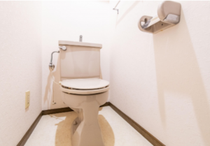 春日部市谷原、中古マンションのトイレ画像です