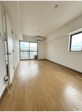 春日部市上蛭田、中古マンションの居間画像です