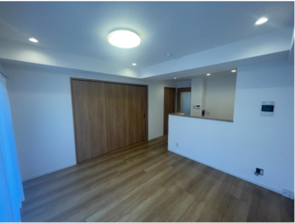 春日部市粕壁東、中古マンションの居間画像です