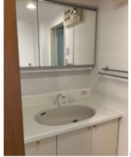 春日部市下蛭田、中古マンションの洗面画像です