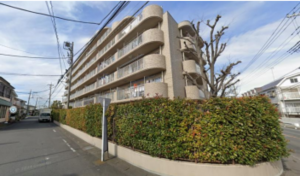 春日部市大場、中古マンションの外観画像です