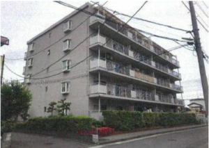 春日部市内牧、中古マンションの外観画像です