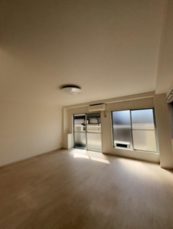 春日部市中央、中古マンションの画像です