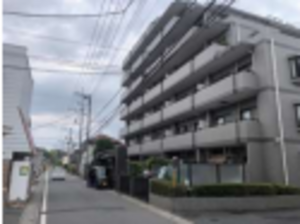 春日部市一ノ割、中古マンションの外観画像です