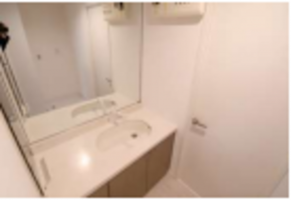 春日部市一ノ割、中古マンションの洗面画像です