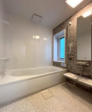 春日部市中央、中古一戸建ての風呂画像です