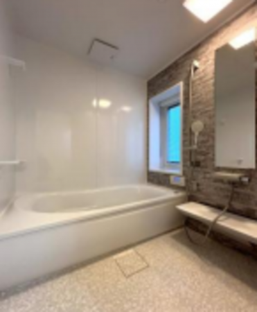 春日部市中央、中古一戸建ての風呂画像です