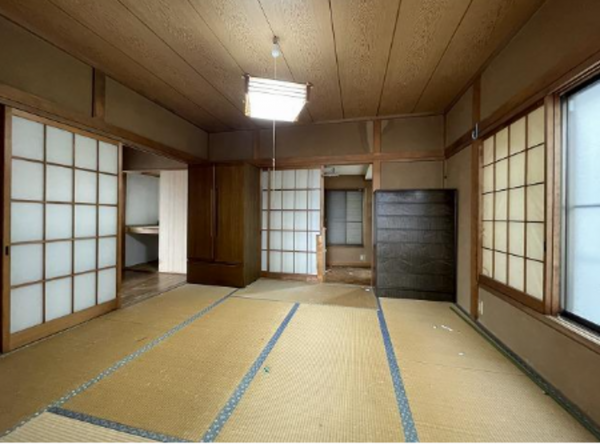 春日部市緑町、中古一戸建ての画像です