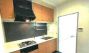 春日部市大枝、中古マンションのキッチン画像です