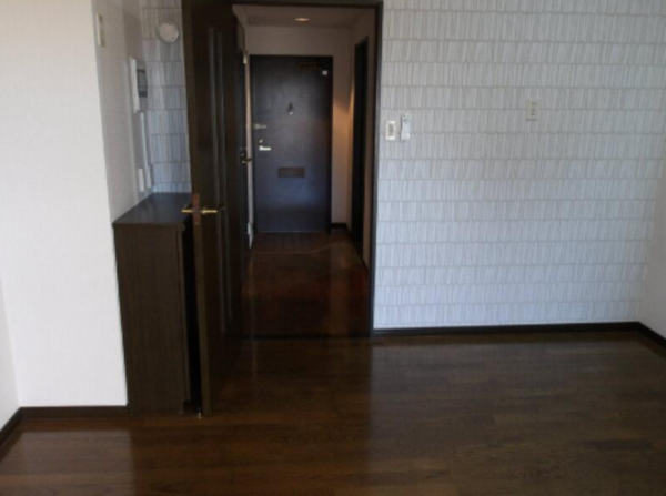 春日部市備後東、中古マンションの居間画像です