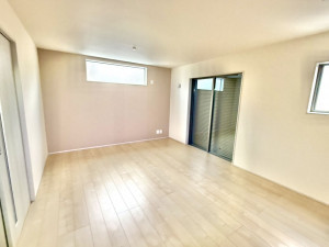 春日部市藤塚、新築一戸建ての画像です