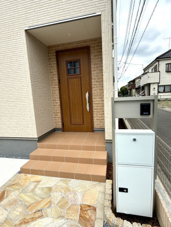 春日部市藤塚、新築一戸建ての画像です