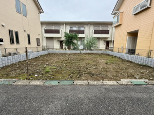 春日部市南中曽根、土地の画像です