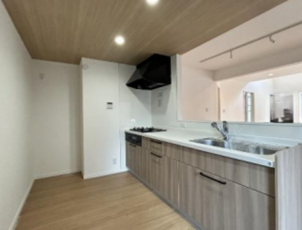 春日部市緑町、中古一戸建ての画像です