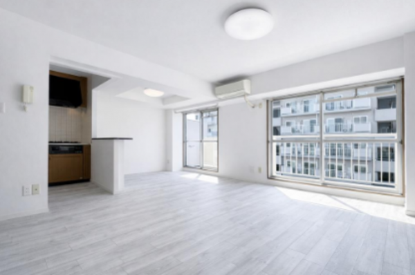 春日部市内牧、中古マンションの画像です