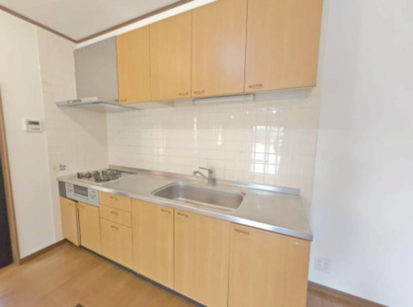 春日部市南中曽根、中古一戸建ての画像です