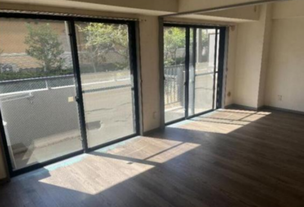 春日部市緑町、中古マンションの画像です