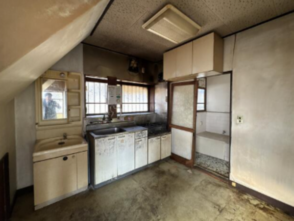 春日部市緑町、中古一戸建ての画像です