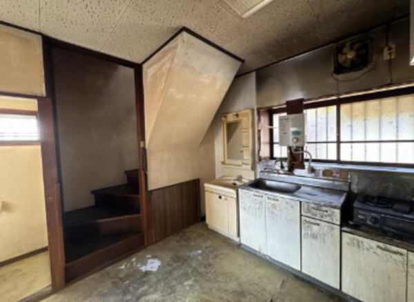 春日部市緑町、中古一戸建ての画像です