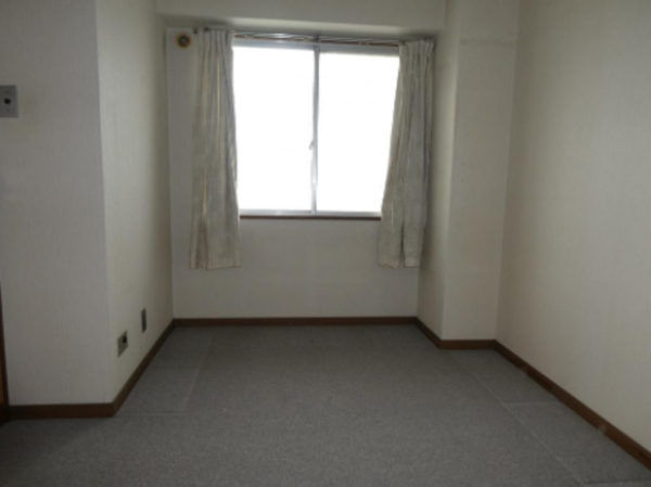 春日部市中央、中古マンションの画像です