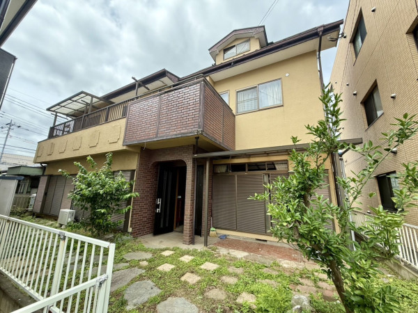 春日部市栄町、中古一戸建ての画像です