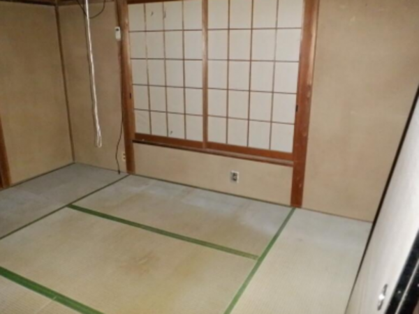 春日部市緑町、中古一戸建ての画像です