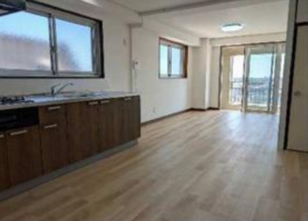 春日部市中央、中古マンションの画像です