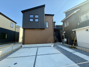 春日部市粕壁東、新築一戸建ての画像です