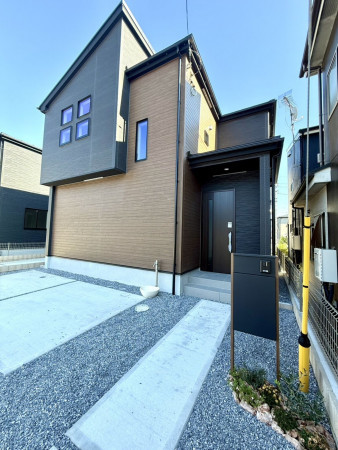 春日部市粕壁東、新築一戸建ての画像です