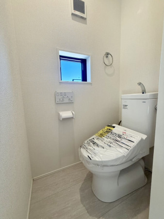 春日部市粕壁東、新築一戸建ての画像です