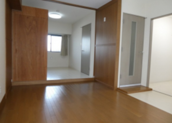 春日部市粕壁東、中古マンションの画像です