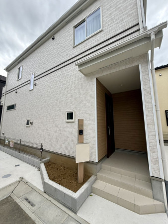 春日部市一ノ割、新築一戸建ての画像です