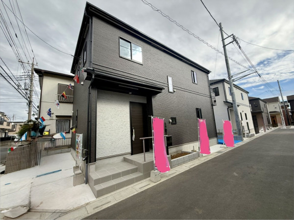 春日部市一ノ割、新築一戸建ての画像です