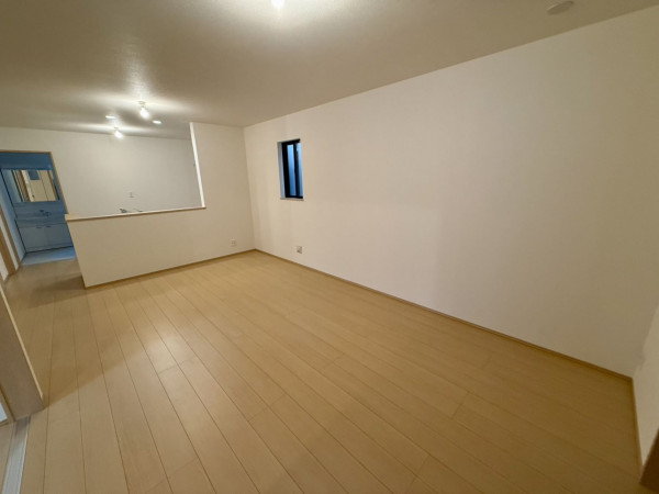 春日部市一ノ割、新築一戸建ての画像です