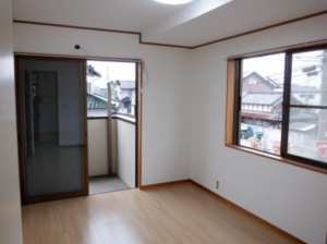春日部市藤塚、収益物件/店舗付住宅の画像です