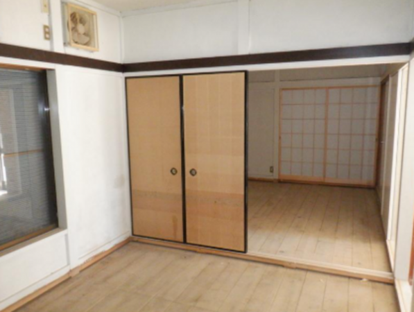 春日部市藤塚、収益物件/店舗付住宅の画像です