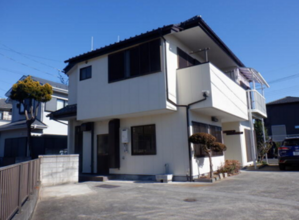 春日部市藤塚、収益物件/店舗付住宅の画像です