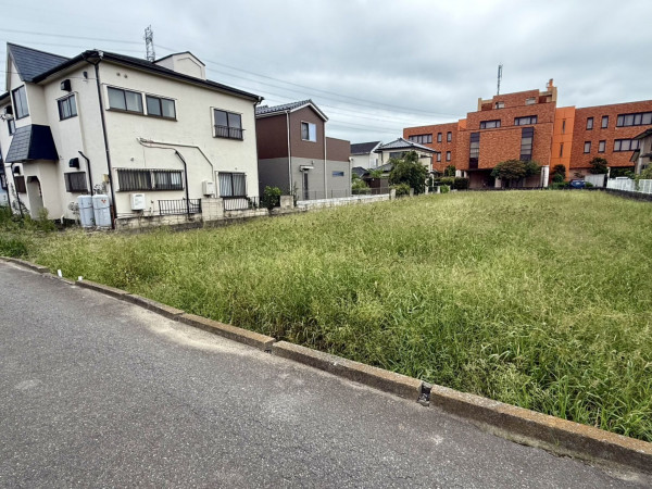 春日部市南中曽根、土地の画像です