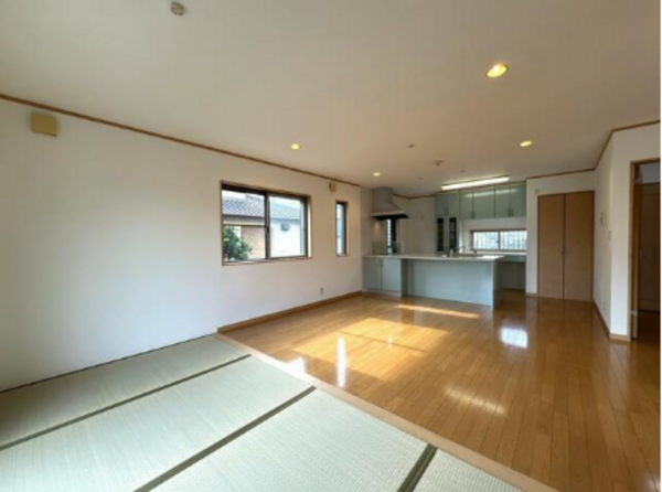 春日部市上柳、中古一戸建ての画像です