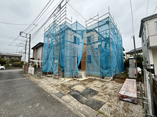 春日部市栄町、新築一戸建ての画像です