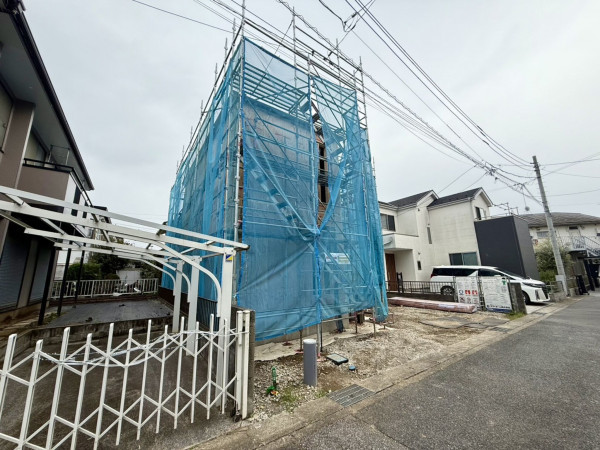 春日部市栄町、新築一戸建ての画像です
